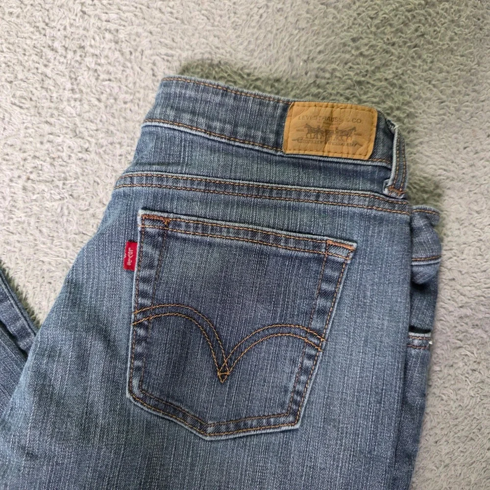 Levi's Womens 12 Medium 515 Bootcut Jeans Blue Medium Wash Stretch Denim